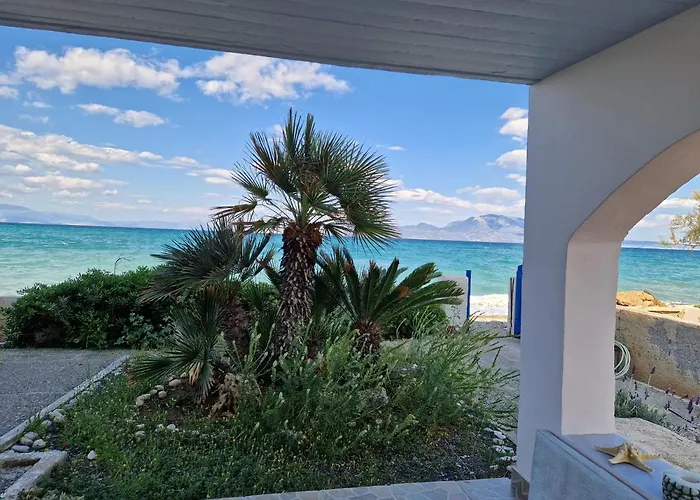Korinthian Sea View